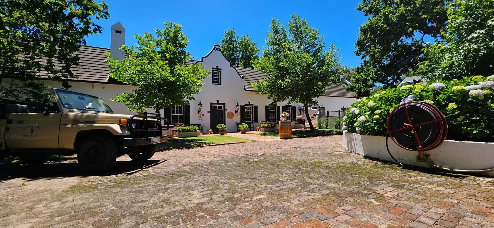 De Leeuwenhof Estate Hotel Paarl Bagian luar foto