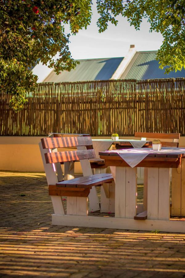 De Leeuwenhof Estate Hotel Paarl Bagian luar foto